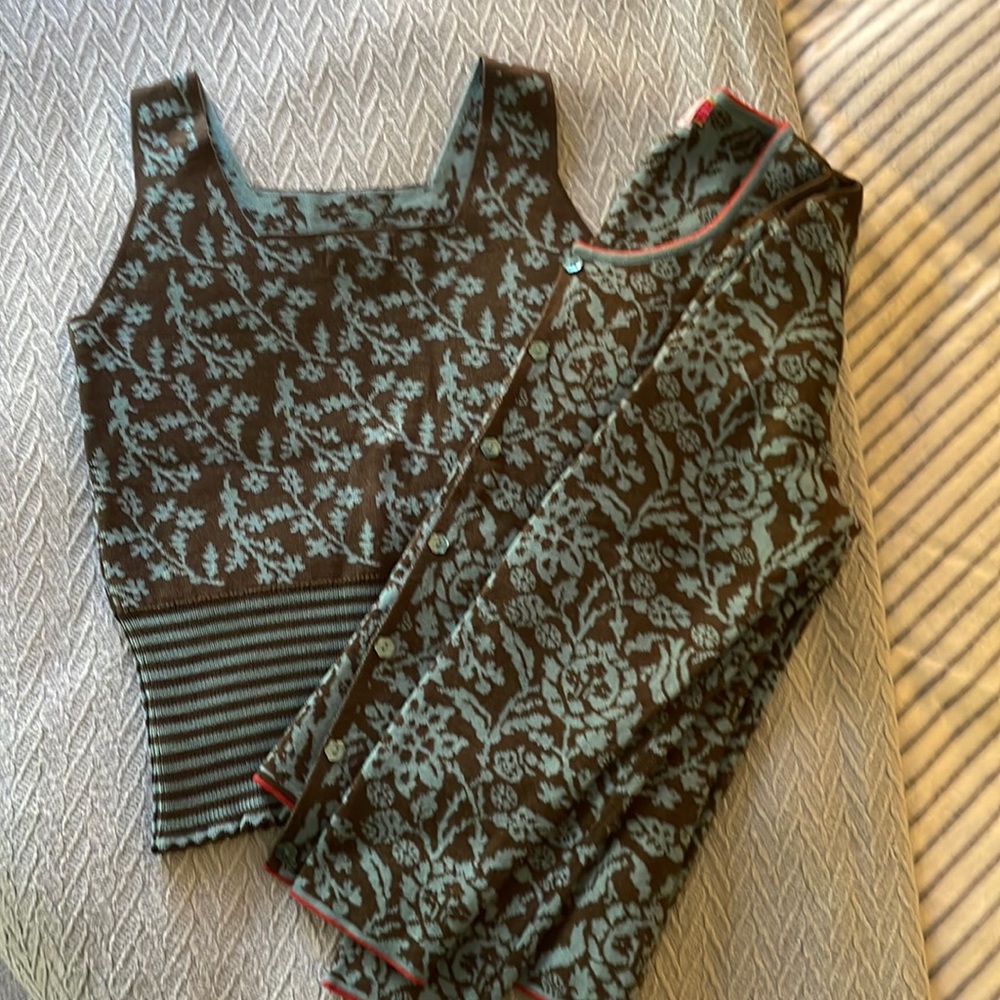 Oleana Cardigan Set in Brown and Blue with Cranberry Trim / XS